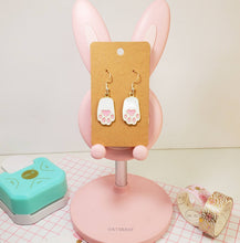 Load image into Gallery viewer, Cat Paw Earrings